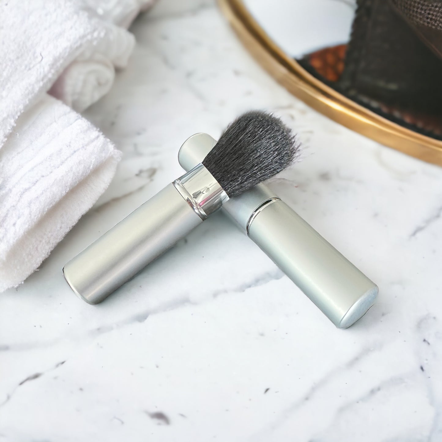 Retractable Powder Brush